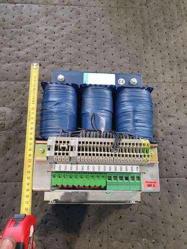 Trasformatore elettrotecnica - trasformatore,
